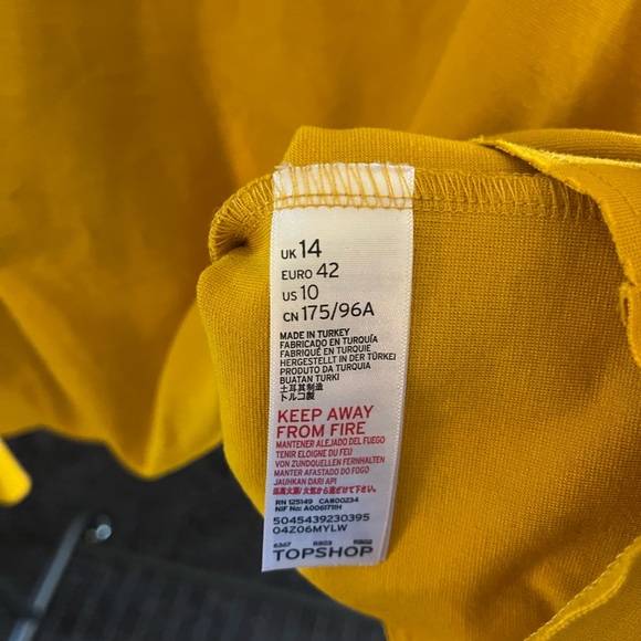 Topshop bell sleeve split back top - Picture 2 of 3